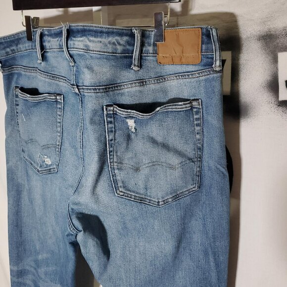 American Eagle Next Level Slim Destroyed Patched Jeans from 2020 -Mens 40x34 - Picture 3 of 16